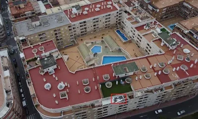 Maison et environs; vue