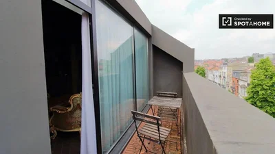Balcone; vista, luce naturale