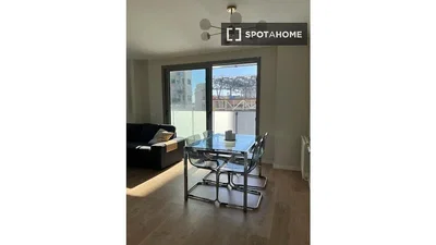 Salon; lumière naturelle, parquet, vue