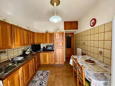 مطبخ; أرضية من البلاط, أجهزة المطبخ