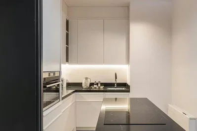 Kitchen; kitchen appliances, natural light