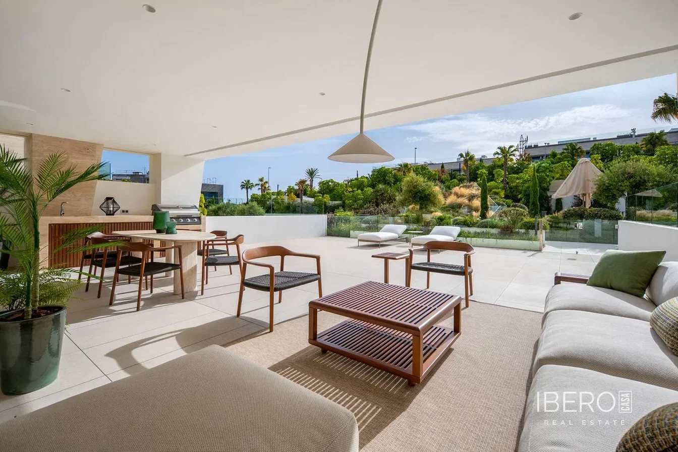 Terraza; vista, estilo moderno, luz natural