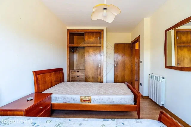 Chambre; parquet, lumière naturelle