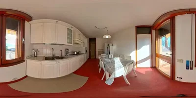 Cuisine; électroménager, lumière naturelle, carrelage
