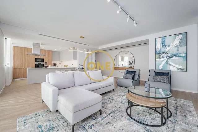 Living room; natural light, wood floor, modern style