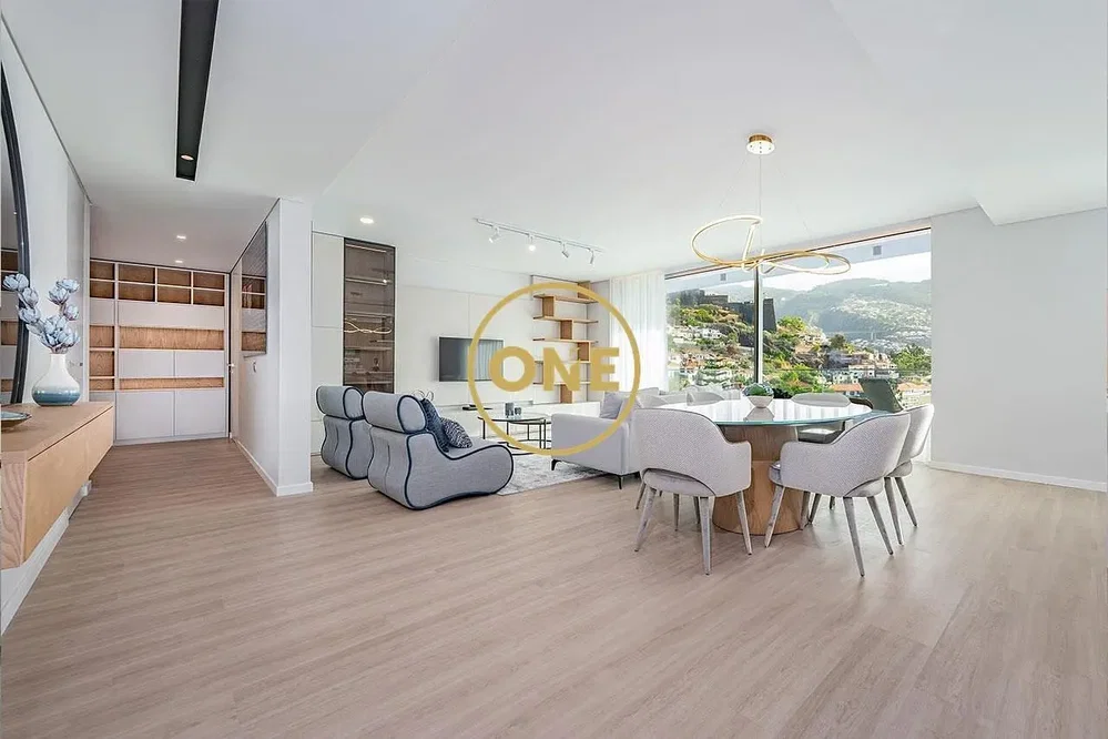 Wohnzimmer; blick, holzboden, tageslicht, moderner stil