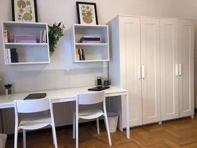 Chambre d'enfant; parquet, lumière naturelle