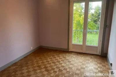 Other; tile floor, natural light