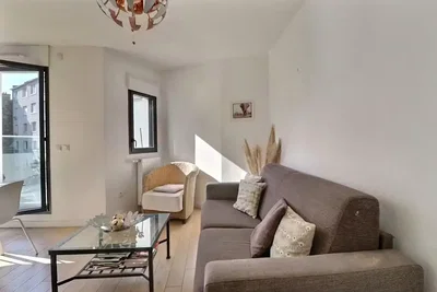 Wohnzimmer; tageslicht, moderner stil