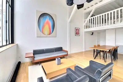 Wohnzimmer; holzboden, tageslicht, moderner stil