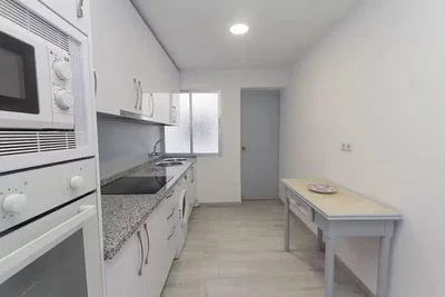 Cocina; electrodomésticos, luz natural, renovado
