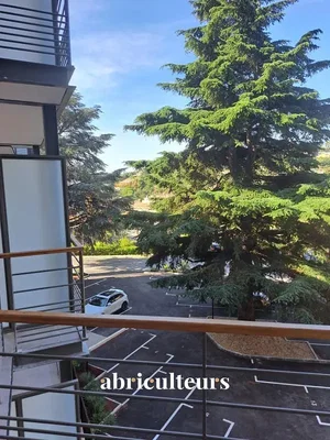 Balkon; manzara, doğal ışık