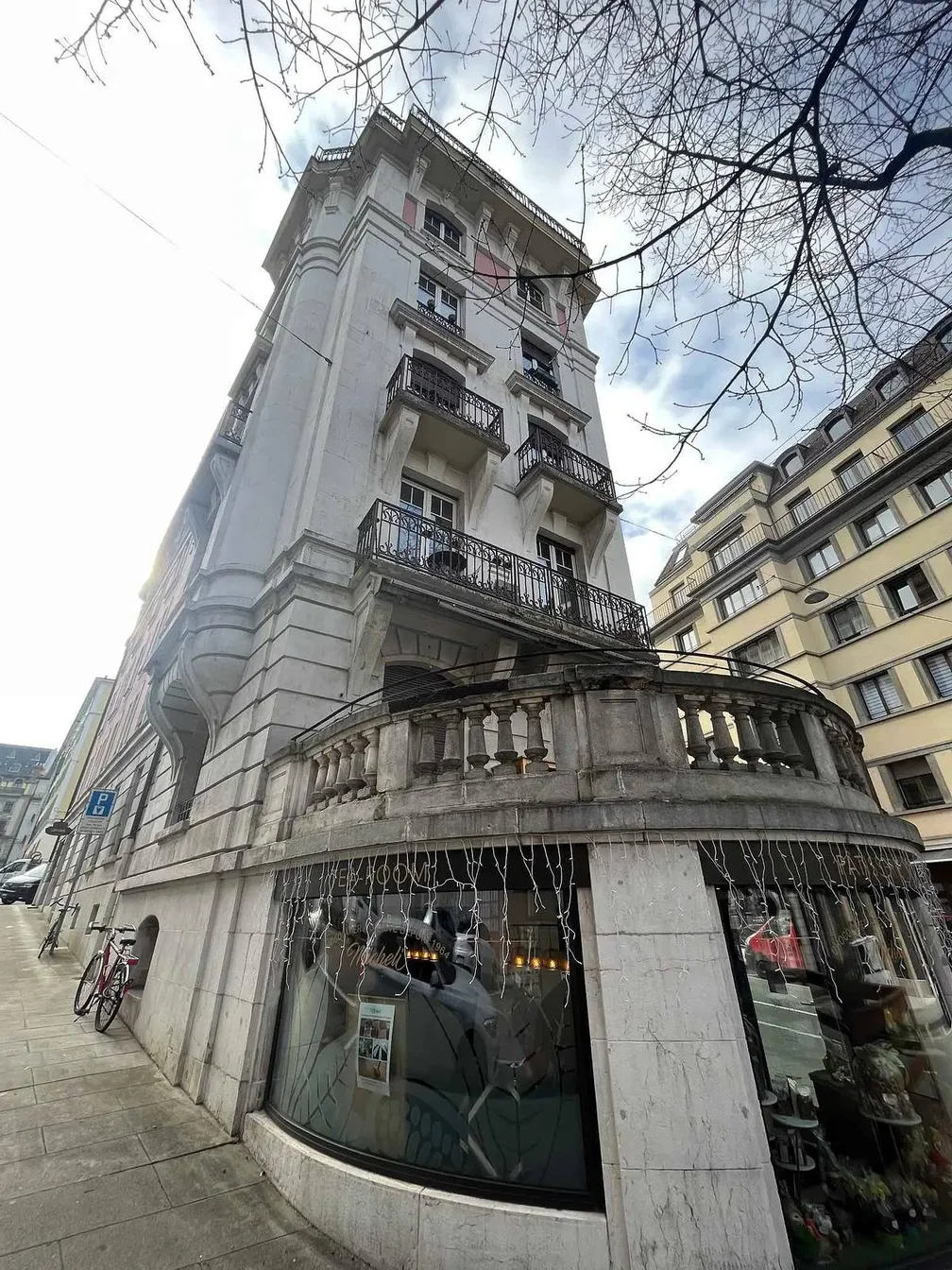 Haus und umgebung