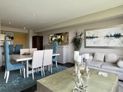 Wohnzimmer; tageslicht, moderner stil