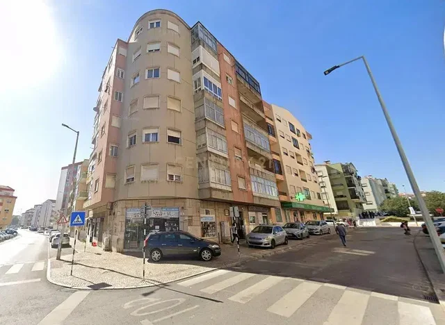Casa e arredores
