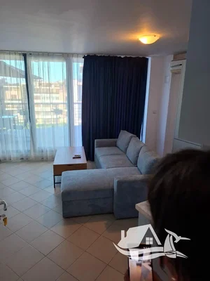 Living room; tile floor, view, natural light
