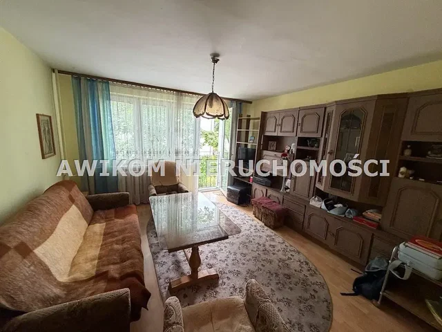 Salon; parquet, lumière naturelle