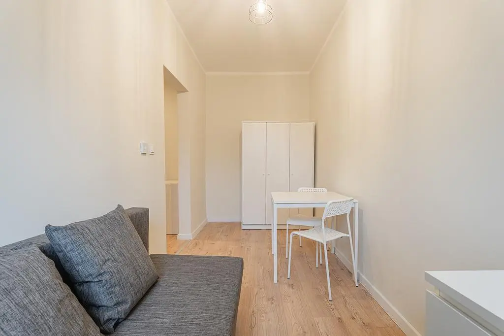 Salon; parquet, lumière naturelle