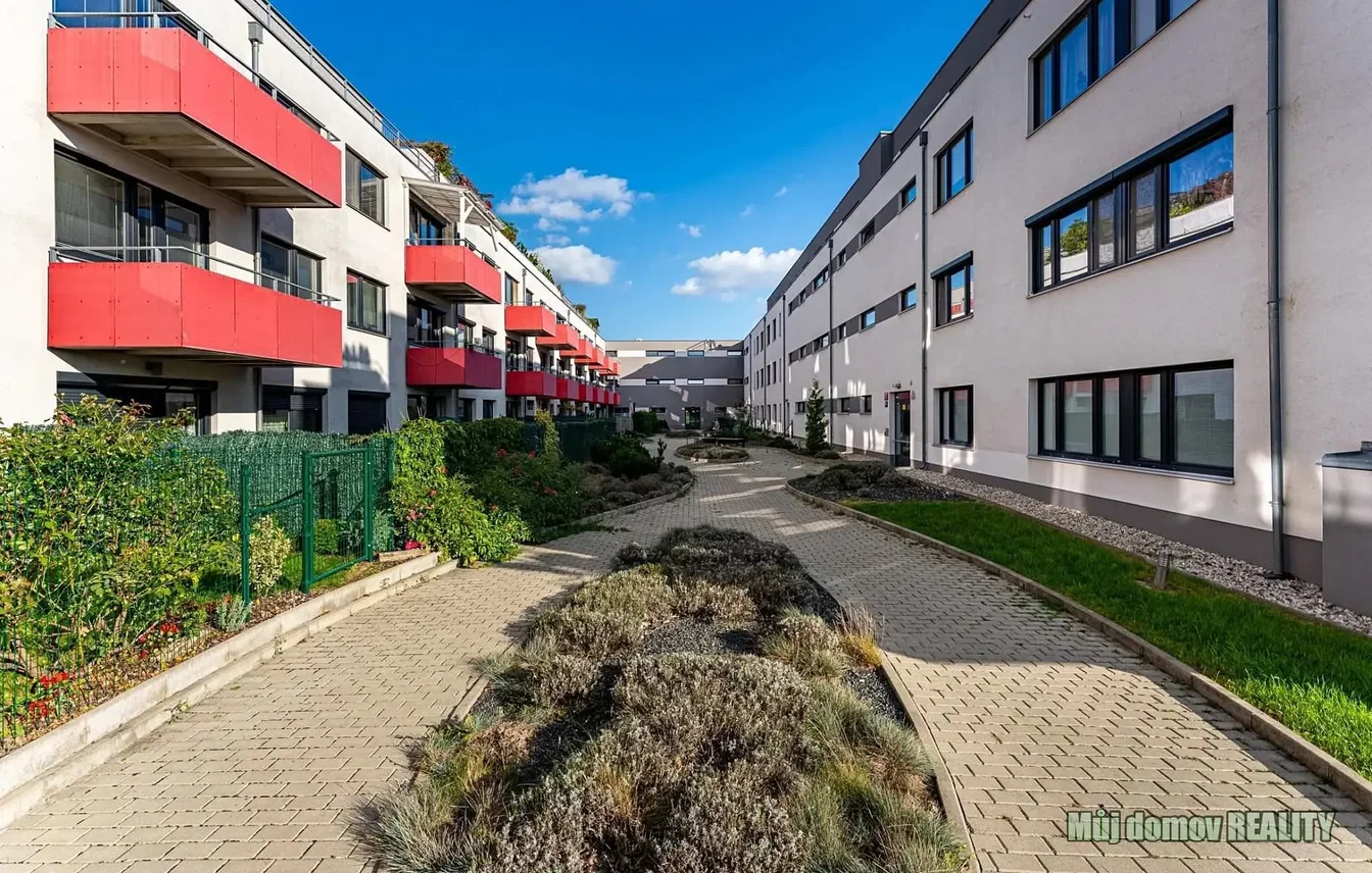 Kuća i okolina