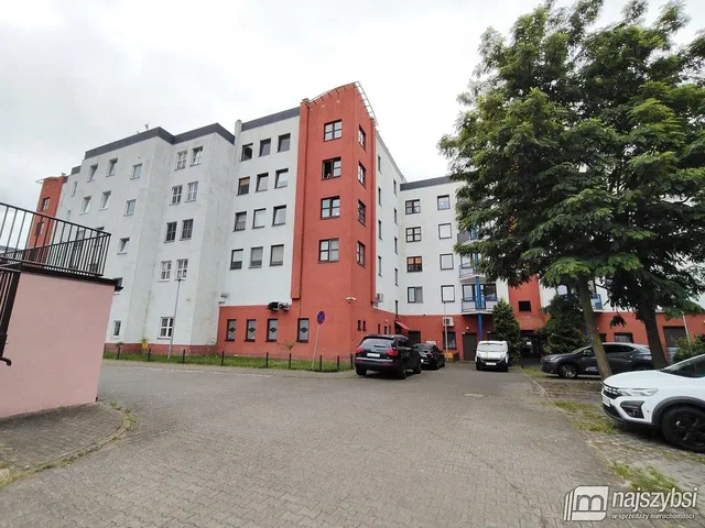 Casa e arredores