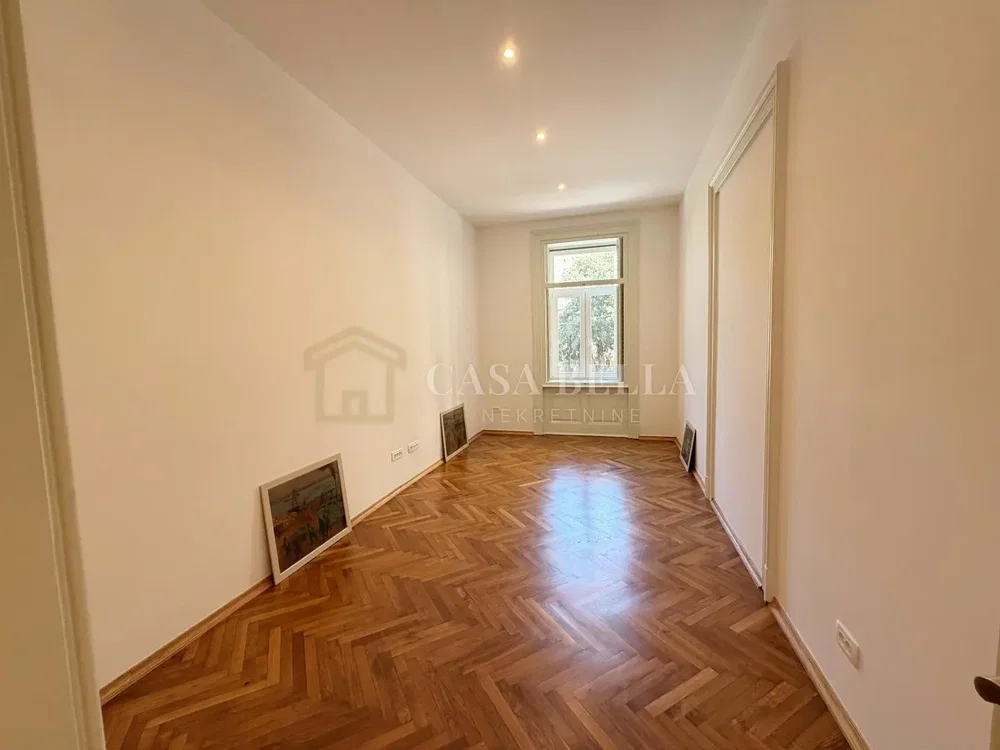 Other; wood floor, natural light
