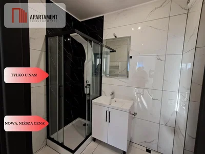 Kúpeľňa; dlažba, po rekonštrukcii, prirodzené svetlo