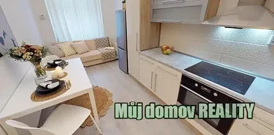 Cucina; elettrodomestici, luce naturale
