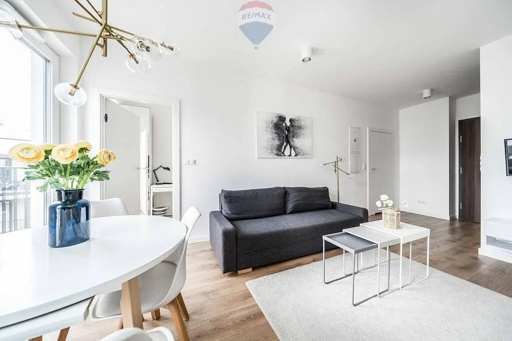 Soggiorno; luce naturale, stile moderno
