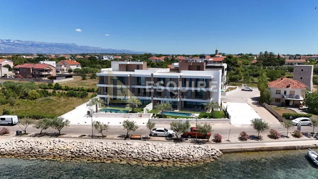 House and surroundings; view, natural light