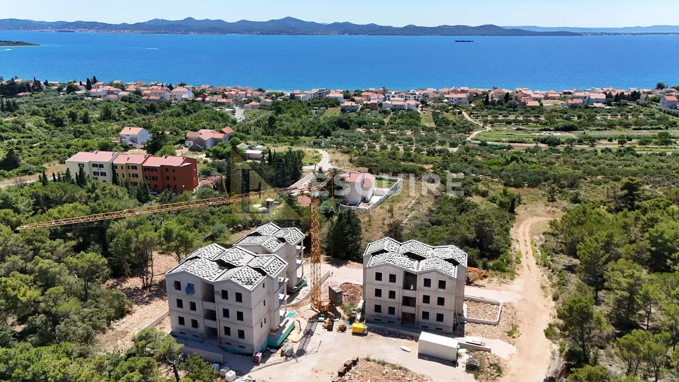 Casa e dintorni; vista, luce naturale