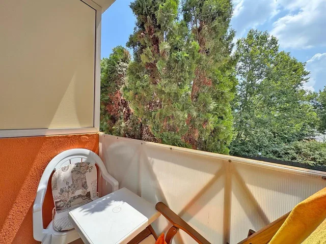 Balkon; pogled, prirodno svjetlo