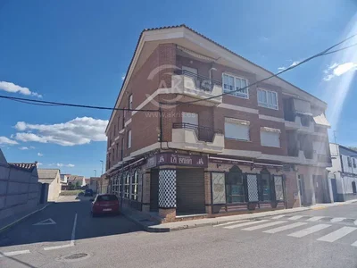Casa e arredores