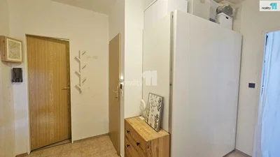 Cloakroom; wood floor, natural light