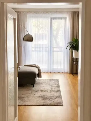 Chambre; lumière naturelle, parquet