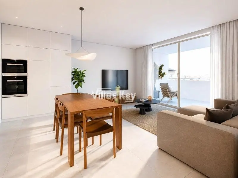 Wohnzimmer; tageslicht, fliesenboden, moderner stil, küchengeräte