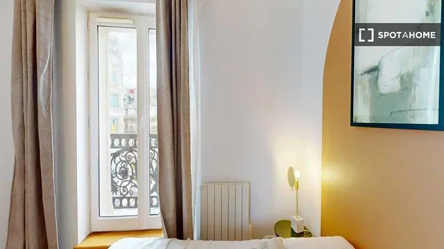 Υπνοδωμάτιο; φυσικό φως, μοντέρνο στυλ