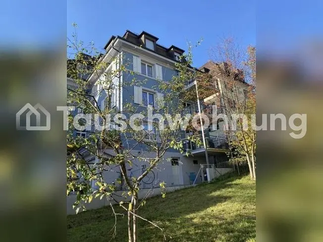House and surroundings