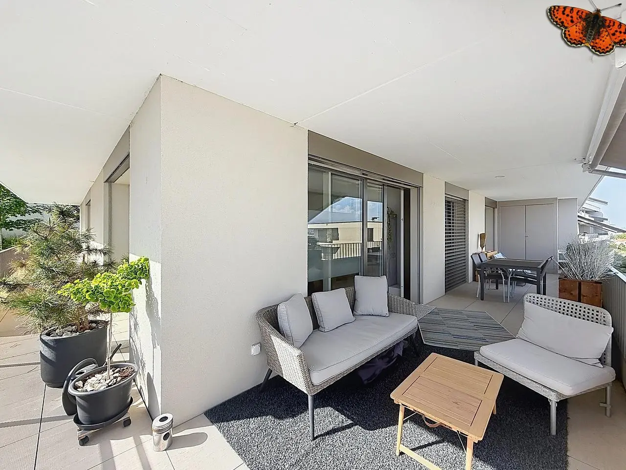 Balkon; tageslicht, moderner stil