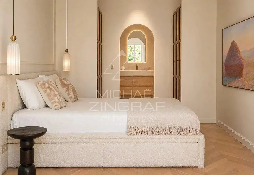 Schlafzimmer; holzboden, tageslicht, moderner stil