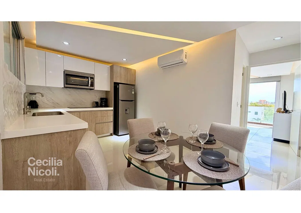 Kitchen; kitchen appliances, natural light, modern style
