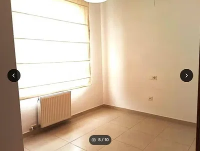 Autre; carrelage, lumière naturelle