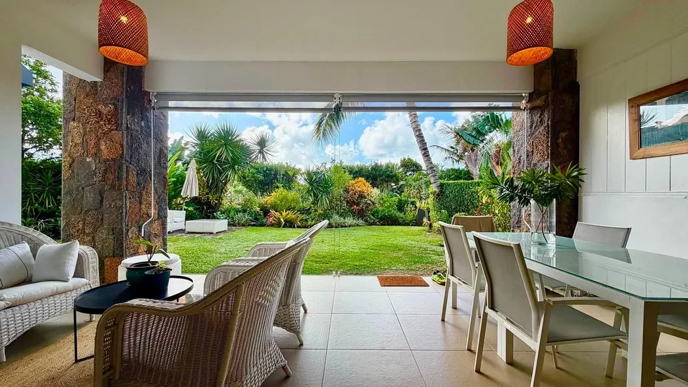 Salón; vista, luz natural, estilo moderno