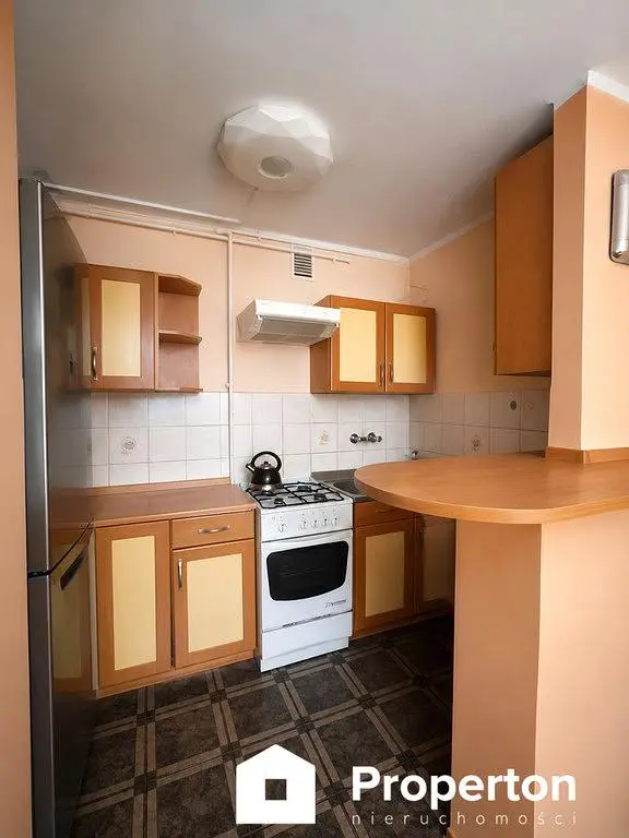 Cuisine; électroménager, carrelage