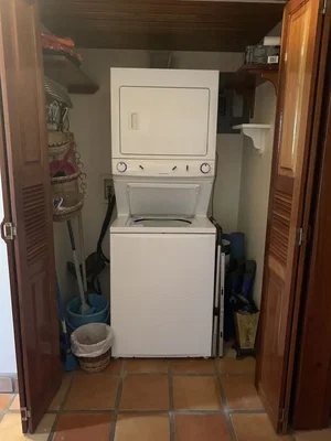 Vestuario; suelo de baldosas