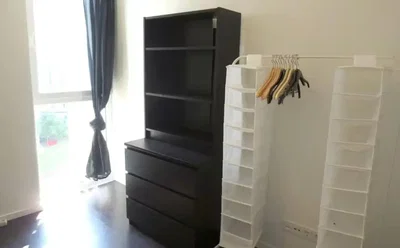 Chambre; parquet, lumière naturelle