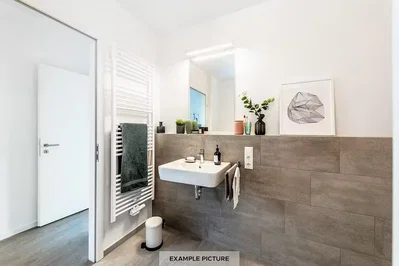 Badezimmer; renoviert, tageslicht