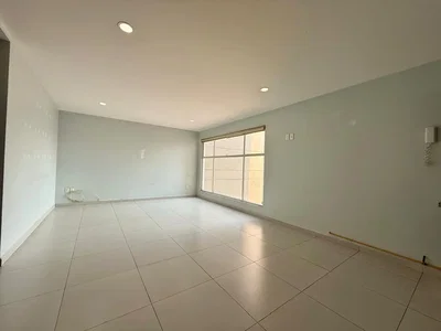 أخرى; أرضية من البلاط, ضوء طبيعي