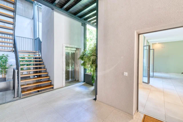 Living room; natural light, tile floor