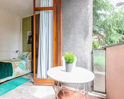 Balkon; doğal ışık, manzara