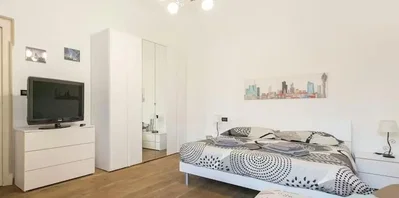 Schlafzimmer; tageslicht, holzboden